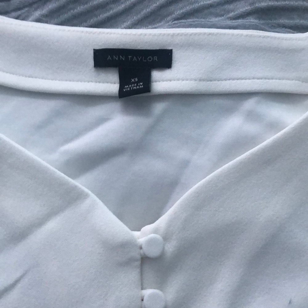 Blouse - Picture 2 of 4